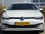 Volkswagen Golf 1.5 eTSI Style 150pk DSG | Virtual Cockpit | Apple Carplay/Android Auto | Cruise control adaptief | Dodehoekdetectie met correctie | Massage stoelen | LED koplampen | Voorstoelen verwarmd | Zeer compleet!