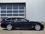 BMW 5-Serie Touring 520i High Executive Edition 184pk | M Sportpakket | Achteruitrijcamera | Dab | Elektrisch glazen panorama-dak | LED koplampen | Navigatiesysteem full map | Voorstoelen verwarmd | Dealer onderhouden!