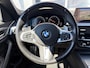 BMW 5-Serie Touring 520i High Executive Edition 184pk | M Sportpakket | Achteruitrijcamera | Dab | Elektrisch glazen panorama-dak | LED koplampen | Navigatiesysteem full map | Voorstoelen verwarmd | Dealer onderhouden!