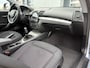 BMW 1-Serie 118i Business Line 142pk | Apple carplay/Android auto | Bluetooth | Isofix bevestiging voor kinderzitjes | Lichtmetalen velgen 18" | Parkeersensor achter | Voorstoelen verwarmd | Zeer nette auto!