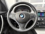 BMW 1-Serie 118i Business Line 142pk | Apple carplay/Android auto | Bluetooth | Isofix bevestiging voor kinderzitjes | Lichtmetalen velgen 18" | Parkeersensor achter | Voorstoelen verwarmd | Zeer nette auto!