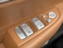 BMW 7-Serie 740i High Executive 326pk | Achterasbesturing | Cruise control adaptief met stop&go | Dodehoek detector | Elektrisch glazen schuif-/kanteldak | Laser LED koplampen | Rondomzicht camera | Stoel ventilatie voor | Dealer onderhouden!