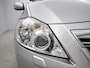 Toyota Auris 1.8 Full Hybrid Executive | Navigatie | Parkeersensoren voor | Climate Control |