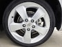Toyota Auris 1.8 Full Hybrid Executive | Navigatie | Parkeersensoren voor | Climate Control |