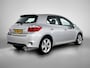 Toyota Auris 1.8 Full Hybrid Executive | Navigatie | Parkeersensoren voor | Climate Control |