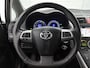 Toyota Auris 1.8 Full Hybrid Executive | Navigatie | Parkeersensoren voor | Climate Control |