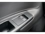 Volkswagen Polo 1.4-16V Highline Automaat + PANO / LEDER / CLIMATE CONTROL / PDC / STOELVERWARMING