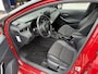 Toyota Corolla Touring Sports 1.8 Hybrid Dynamic | Hybride Automaat | Electrische Achterklep | Stoel & Stuurverwarming | LED Verlichting | Navigatie via telefoon | Draadloze telefoonlader | Climate Control | Cruise Control | Lichtmetalen velgen |