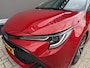 Toyota Corolla Touring Sports 1.8 Hybrid Dynamic | Hybride Automaat | Electrische Achterklep | Stoel & Stuurverwarming | LED Verlichting | Navigatie via telefoon | Draadloze telefoonlader | Climate Control | Cruise Control | Lichtmetalen velgen |