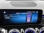 Mercedes-Benz GLB 180 Business Solution AMG | Panoramadak | Achteruitrijcamera | Trekhaak | Elektr. Stoelen | Inclusief 24 maanden MB Certified garantie voor Europa.