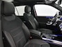 Mercedes-Benz GLB 180 Business Solution AMG | Panoramadak | Achteruitrijcamera | Trekhaak | Elektr. Stoelen | Inclusief 24 maanden MB Certified garantie voor Europa.