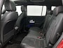 Mercedes-Benz GLB 180 Business Solution AMG | Panoramadak | Achteruitrijcamera | Trekhaak | Elektr. Stoelen | Inclusief 24 maanden MB Certified garantie voor Europa.