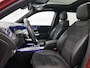 Mercedes-Benz GLB 180 Business Solution AMG | Panoramadak | Achteruitrijcamera | Trekhaak | Elektr. Stoelen | Inclusief 24 maanden MB Certified garantie voor Europa.