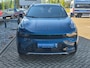 Lynk & Co 01 1.5 / zwarte hemel / panorama dak