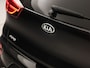Kia Niro Hybrid 1.6 GDi PHEV DynamicPlusLine Automaat (APPLE CARPLAY, GROOT NAVI, STUUR/STOELVERWARMING, CAMERA, TREKHAAK, SPORTSTOELEN, GETINT GLAS, ADAPTIVE CRUISE, NIEUWSTAAT)