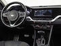 Kia Niro Hybrid 1.6 GDi PHEV DynamicPlusLine Automaat (APPLE CARPLAY, GROOT NAVI, STUUR/STOELVERWARMING, CAMERA, TREKHAAK, SPORTSTOELEN, GETINT GLAS, ADAPTIVE CRUISE, NIEUWSTAAT)