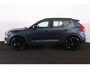 Volvo EX40 Single Motor Extended Range Plus Black Ed. 82 kWh - IntelliSafe Assist & Surround - 360º Camera - Harman/Kardon audio - Verwarmde voorstoelen, stuur & achterbank - Parkeersensoren voor & achter - Elektr. bedienb. voorstoelen met geheugen links - Draadloze tel. lader - Warmtepomp - 20' LMV