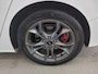 Ford Focus Wagon 1.5 EcoBoost 150pk Automaat ST Line X Business | Winter Pack | Stuur- en Stoelverwarming | CarPlay | Camera | 17"