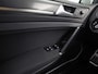 Volkswagen Golf 2.0 TSI GTI Performance 245Pk Automaat (VIRTUAL COCKPIT, APPLE CARPLAY, GROOT NAVI, MODE KNOP, DYNAUDIO, CAMERA, STOELVERWARMING, ADAPTIVE CRUISE, DODEHOEK DETECTOR, NIEUWSTAAT)