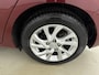 Toyota Auris 1.8 Hybrid Black Edition Go | Cruise Control | Navigatie | Achteruitrijcamera |