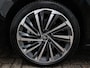 Skoda Superb Laurin & Klement 1.5 TSI MHEV | Trekhaak | Panoramadak | Stoelkoeling/Verwarming | Massage | Canton | Dodehoek Detectie | LMV