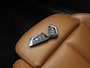BMW 1-Serie 118i M Sport Automaat (PANORAMADAK, M PAKKET, DEALER ONDERHOUDEN, STUUR/STOELVERWARMING, CAMERA, BRUIN LEDER, SPOILER, BLACK PACK, SFEERVERLICHTING, NIEUWSTAAT)