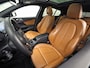 BMW 1-Serie 118i M Sport Automaat (PANORAMADAK, M PAKKET, DEALER ONDERHOUDEN, STUUR/STOELVERWARMING, CAMERA, BRUIN LEDER, SPOILER, BLACK PACK, SFEERVERLICHTING, NIEUWSTAAT)