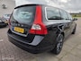 Volvo V70 2.0 T5 Momentum Aut/Leder/ECC/CC/PDC
