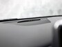 Mercedes-Benz A-klasse 180 AMG Sport Automaat (NAVIGATIE, LEDER, STOELVERWARMING, SPORTSTOELEN, ZWART HEMEL, PARKEERSENSOREN, TREKHAAK, CRUISE, NIEUWSTAAT)