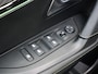 Peugeot e-2008 GT Pack EV 50kWh 136pk, Rijklaarprijs, Panoramisch schuifdak Adaptieve cruise control Stoelverwaming