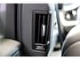 Volvo XC60 2.0 T6 AWD 247kW/336pk Aut8 MJ2027, NIEUW €83.347! Plug-in Ultra Black Ed. LUCHTVERING + HARMAN/KARDON + PANORAMADAK + EL.TREKHAAK + HEAD-UP + PILOT ASSIST + STOELVERWARMING V&A + STUURVERWARMING + 360 CAMERA + 21" LM-VELGEN!!