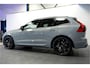 Volvo XC60 2.0 T6 AWD 247kW/336pk Aut8 MJ2027, NIEUW €83.347! Plug-in Ultra Black Ed. LUCHTVERING + HARMAN/KARDON + PANORAMADAK + EL.TREKHAAK + HEAD-UP + PILOT ASSIST + STOELVERWARMING V&A + STUURVERWARMING + 360 CAMERA + 21" LM-VELGEN!!