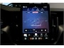 Volvo XC60 2.0 T6 AWD 247kW/336pk Aut8 MJ2027, NIEUW €83.347! Plug-in Ultra Black Ed. LUCHTVERING + HARMAN/KARDON + PANORAMADAK + EL.TREKHAAK + HEAD-UP + PILOT ASSIST + STOELVERWARMING V&A + STUURVERWARMING + 360 CAMERA + 21" LM-VELGEN!!