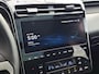 Hyundai Tucson 1.6 T-GDI PHEV Premium Sky 4WD | Panoramisch schuif/kantel dak | Apple Carplay/Android Auto | Stoel/stuurverwarming | 360 graden camera | Krell audio | Elektrische achterklep | Stoelgeheugen | Lichtmetalen velgen | Stoelverkoeling |