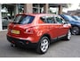 Nissan Qashqai 2.0 Tekna Premium LAGE-KM + NAP!! CAMERA TREKHAAK NAP PANO DAB CRUISE CLIMA ALL-SEASONS ENZ!