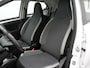 Toyota Aygo 1.0 VVT-i x-play | NL Auto | Dealer Onderhouden | Achteruitrijcamera | Binnen 31-8
