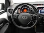 Toyota Aygo 1.0 VVT-i x-play | NL Auto | Dealer Onderhouden | Achteruitrijcamera | Binnen 31-8