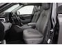 Toyota Highlander 7 pers. 2.5 AWD Hybrid Premium | Panoramadak | Trekhaak | Treeplanken | 360 camera | Leder | Head-up display | JBL | 20 inch | Stoelventilatie | Stuurwiel verwarmd | Navigatie | Apple Carplay / Android Auto | Dodehoek detectie