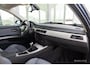 BMW 3-Serie Touring 325i Executive | Sportstoelen | PDC | Xenon | Stoelverwarming