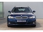 BMW 3-Serie Touring 325i Executive | Sportstoelen | PDC | Xenon | Stoelverwarming