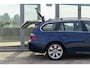 BMW 3-Serie Touring 325i Executive | Sportstoelen | PDC | Xenon | Stoelverwarming