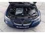 BMW 3-Serie Touring 325i Executive | Sportstoelen | PDC | Xenon | Stoelverwarming