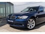 BMW 3-Serie Touring 325i Executive | Sportstoelen | PDC | Xenon | Stoelverwarming