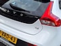 Volvo V40 Cross Country 1.6 T4 Ocean Race Automaat | Panorama | Leder | Bi Xenon | Trekhaak 1500kg | Navigatie | Camera |