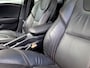 Volvo V40 Cross Country 1.6 T4 Ocean Race Automaat | Panorama | Leder | Bi Xenon | Trekhaak 1500kg | Navigatie | Camera |