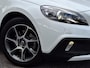 Volvo V40 Cross Country 1.6 T4 Ocean Race Automaat | Panorama | Leder | Bi Xenon | Trekhaak 1500kg | Navigatie | Camera |