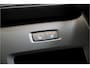 Volvo XC60 2.0 T6 AWD 247kW/336pk Aut8 MJ2027, NIEUW €82.042! Plug-in Ultra Black Ed. LUCHTVERING + HARMAN/KARDON + PANORAMADAK + EL.TREKHAAK + HEAD-UP + PILOT ASSIST + STOELVERWARMING V&A + STUURVERWARMING + 360 CAMERA + 21" LM-VELGEN!!