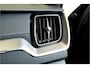 Volvo XC60 2.0 T6 AWD 247kW/336pk Aut8 MJ2027, NIEUW €82.042! Plug-in Ultra Black Ed. LUCHTVERING + HARMAN/KARDON + PANORAMADAK + EL.TREKHAAK + HEAD-UP + PILOT ASSIST + STOELVERWARMING V&A + STUURVERWARMING + 360 CAMERA + 21" LM-VELGEN!!