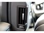 Volvo XC60 2.0 T6 AWD 247kW/336pk Aut8 MJ2027, NIEUW €82.042! Plug-in Ultra Black Ed. LUCHTVERING + HARMAN/KARDON + PANORAMADAK + EL.TREKHAAK + HEAD-UP + PILOT ASSIST + STOELVERWARMING V&A + STUURVERWARMING + 360 CAMERA + 21" LM-VELGEN!!