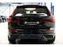 Volvo XC60 2.0 T6 AWD 247kW/336pk Aut8 MJ2027, NIEUW €82.042! Plug-in Ultra Black Ed. LUCHTVERING + HARMAN/KARDON + PANORAMADAK + EL.TREKHAAK + HEAD-UP + PILOT ASSIST + STOELVERWARMING V&A + STUURVERWARMING + 360 CAMERA + 21" LM-VELGEN!!